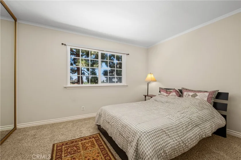 21211 Serra Vista photo 22