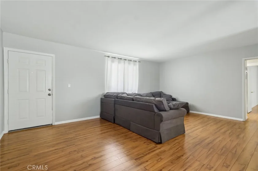 4358 Mammoth Avenue #14 photo 3