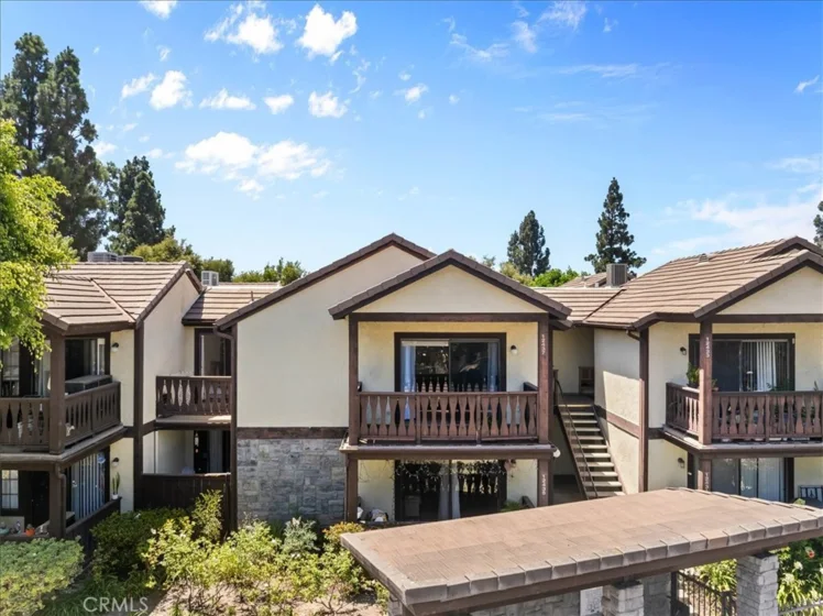 12437 Bay Hill Court photo 1