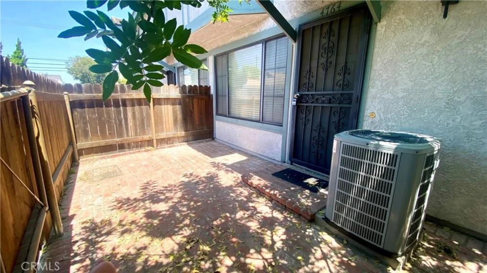 4764 Crescent Avenue photo 1