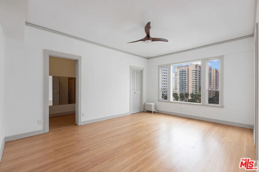 10 Atlantic Avenue #804 photo 1