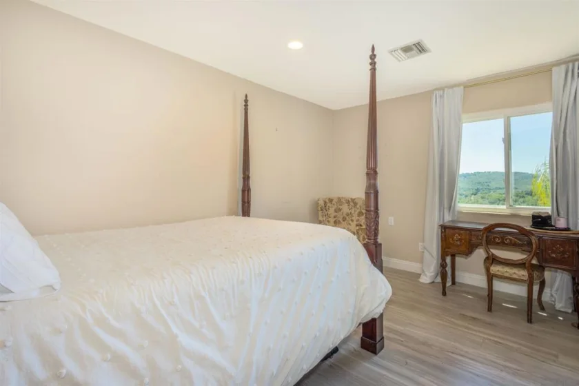 18380 Avenida Caleta photo 38