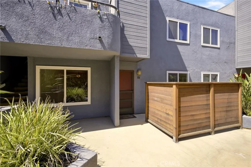 5706 Fair Avenue #104 photo 18
