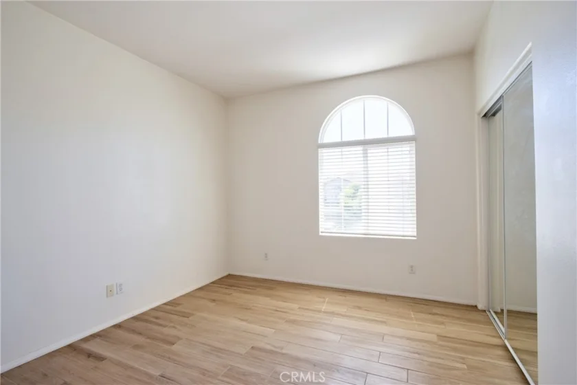 45743 Magnolia photo 30