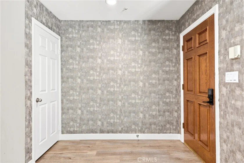451 S Oakland Avenue #2 photo 36