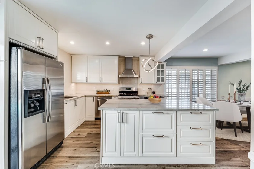 13142 Riverside Drive #1 photo 1
