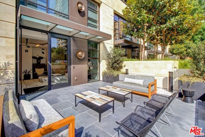 10777 Wilshire Boulevard #209 photo 59
