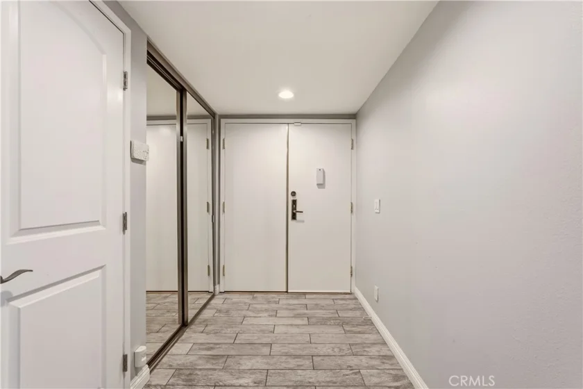 4542 Willis Avenue #302 photo 3