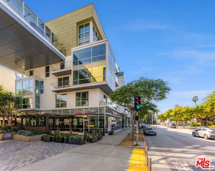 1705 Ocean Avenue #208 photo 2