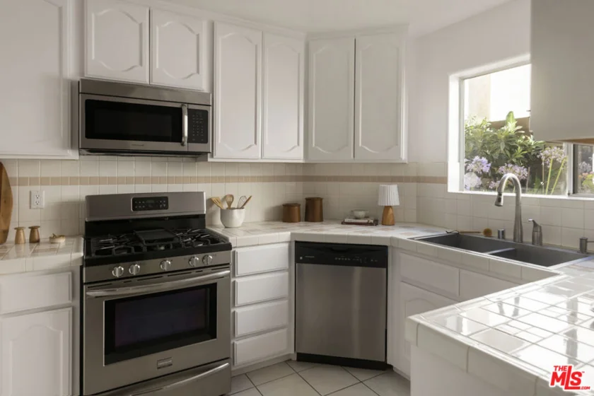 4003 Sunset Drive #8 photo 13
