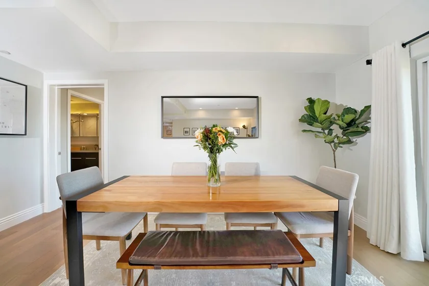 2939 Leeward Avenue #516 photo 36
