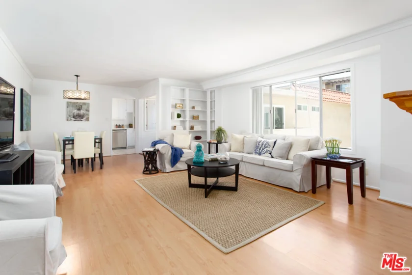 11849 Mayfield Avenue #105 photo 1