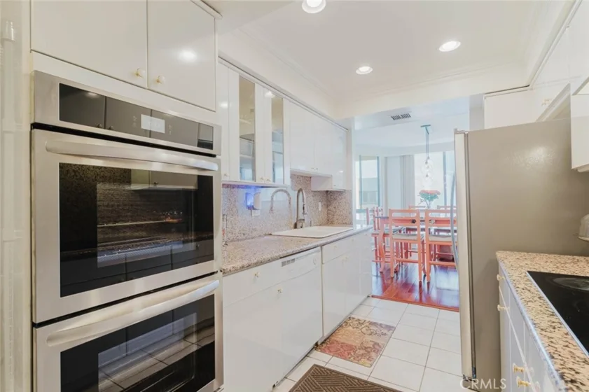750 S Spaulding Avenue #332 photo 4
