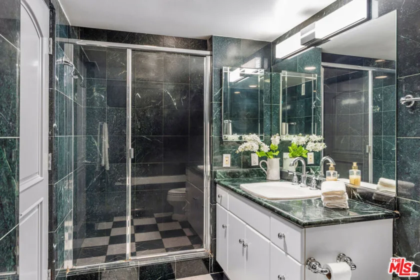 851 N San Vicente Boulevard #304 photo 14
