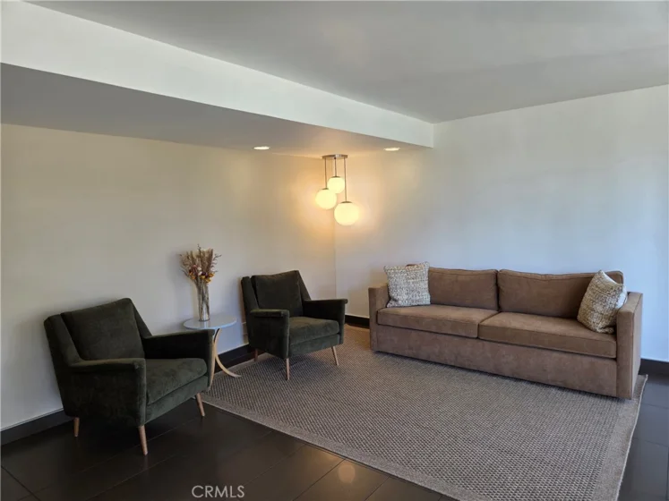 601 E Del Mar Boulevard #402 photo 2