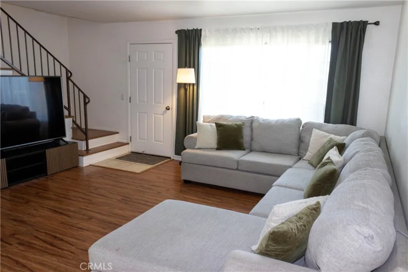 24109 Fir photo 11