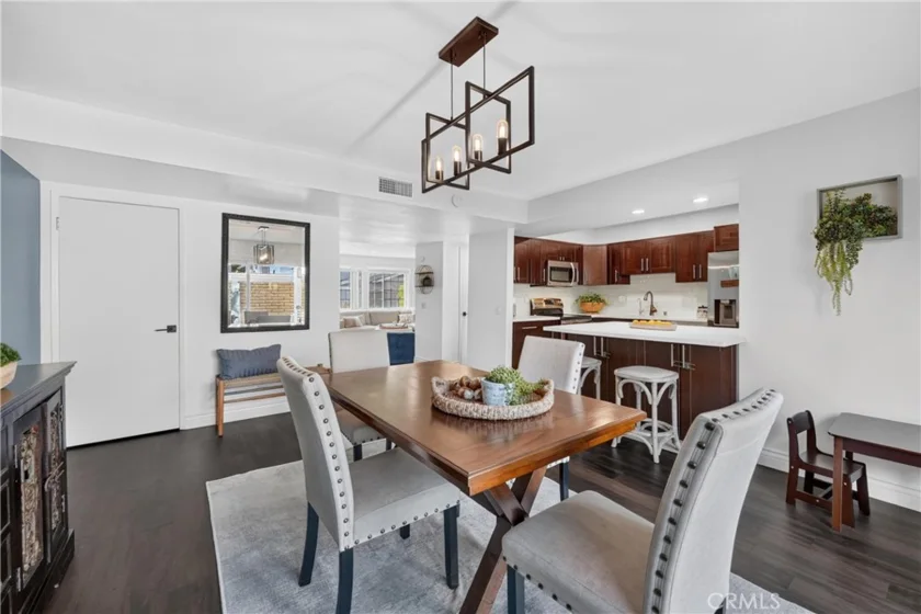 1243 Cameo Lane photo 15