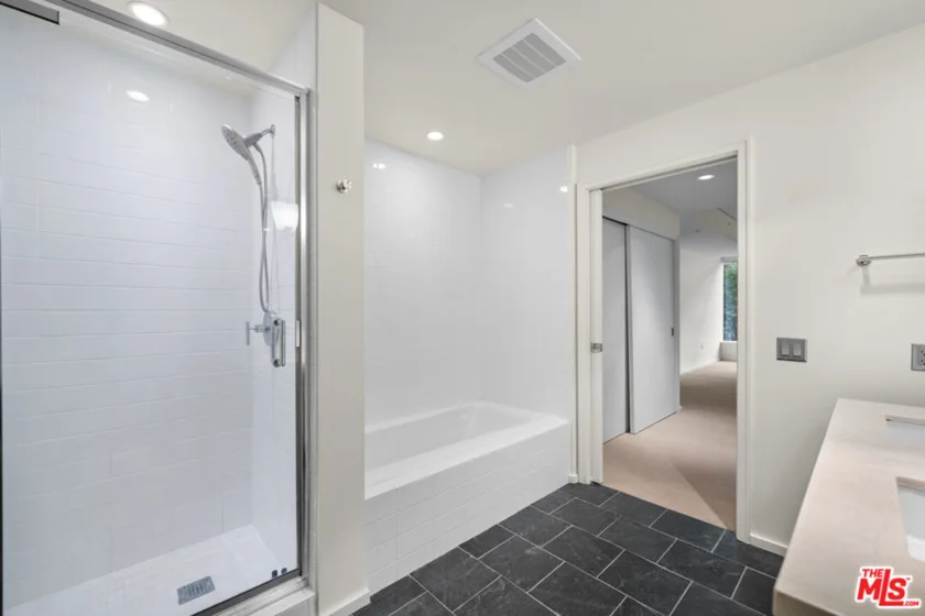 1155 S Grand Avenue #419 photo 36