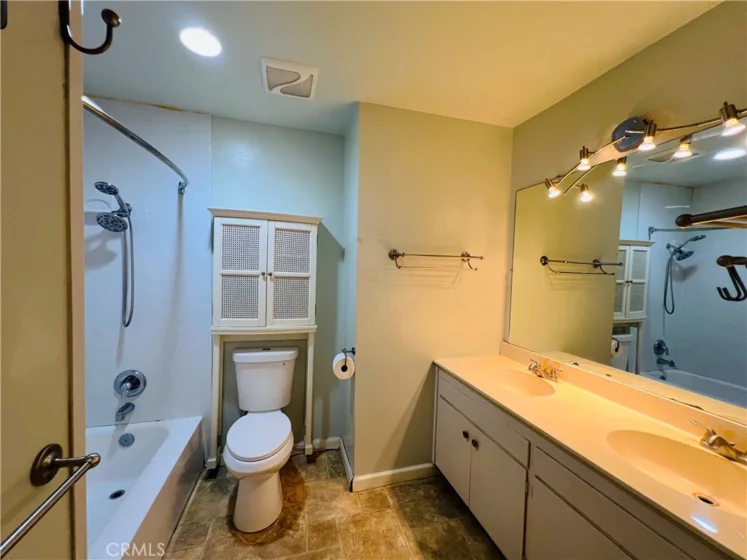 13666 Red Hill #63 photo 13