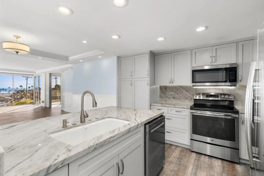 1200 N Harbor Drive #3C photo 13