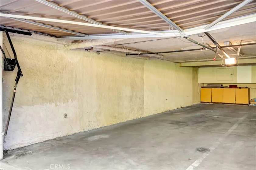 7308 Corbin Avenue #G photo 22
