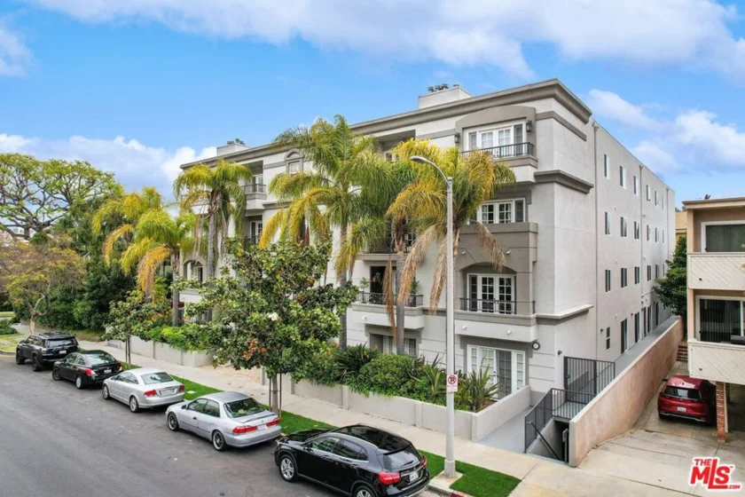 11908 Darlington Avenue #301 photo 1