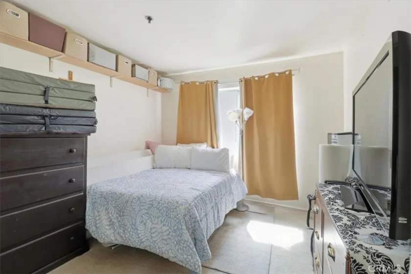 9146 Tobias Avenue #4 photo 21
