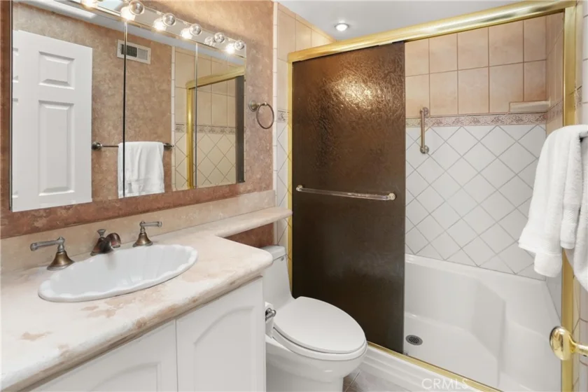 10222 Indian River Court photo 30