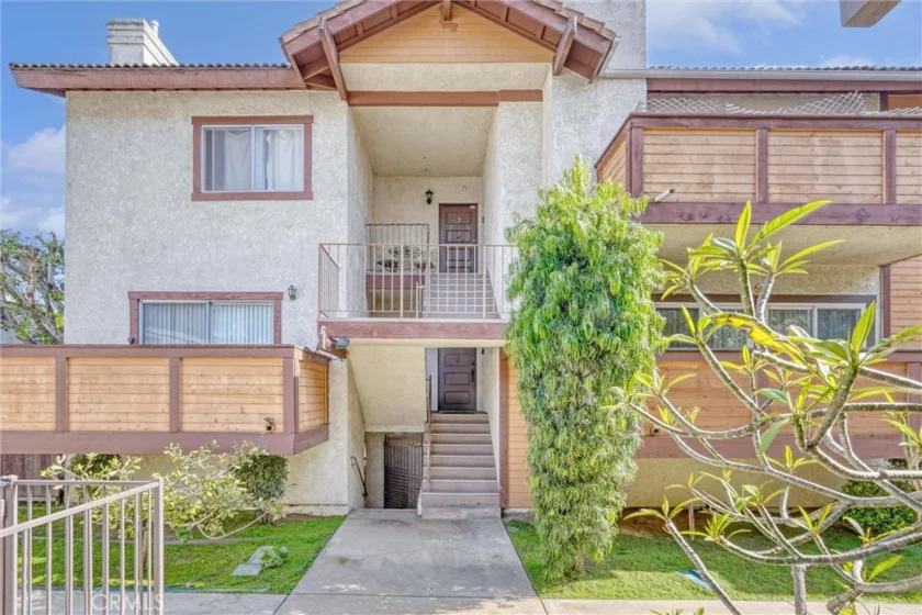 5540 Sylmar Avenue #5 photo 1