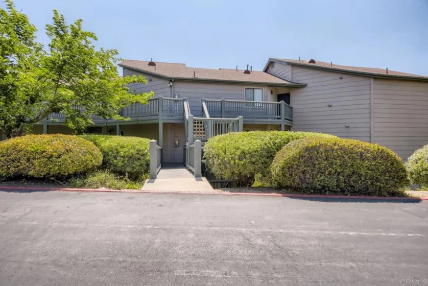 2920 Anawood Way photo 1