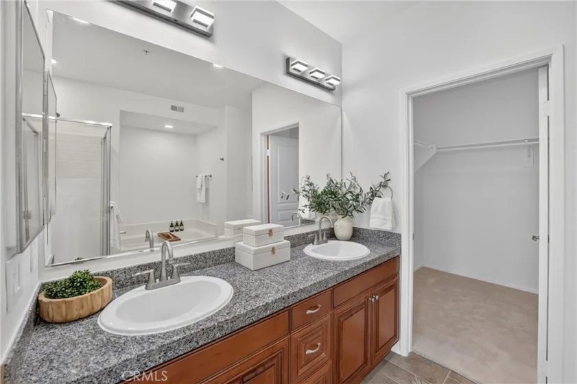 3422 Watermarke photo 38
