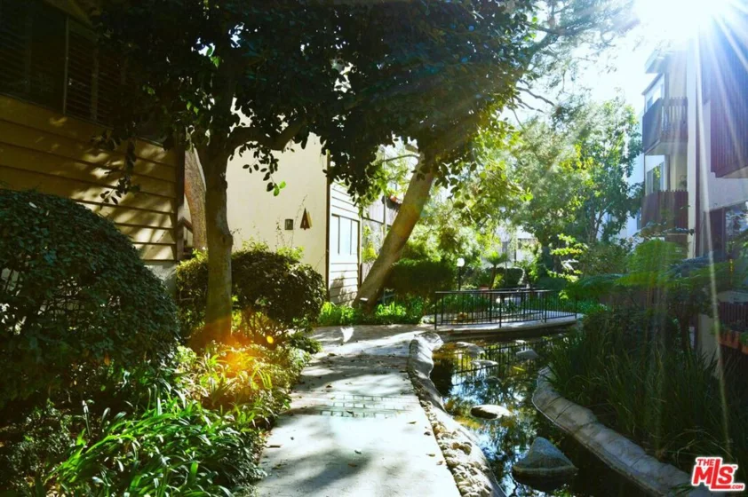 6000 Canterbury Drive #D114 photo 14