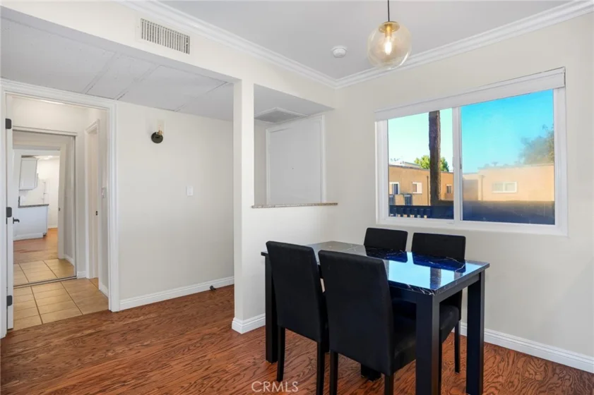 355 S Madison photo 8