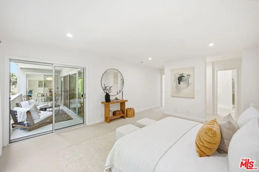 516 San Vicente Boulevard #206 photo 13