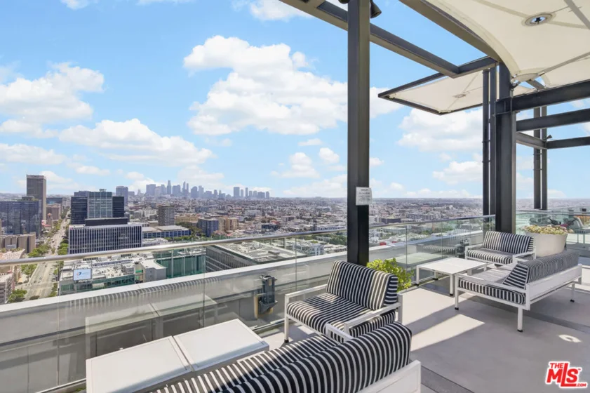 3810 Wilshire Boulevard #1108 photo 37