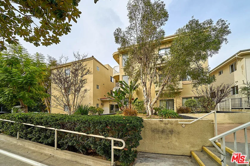 861 S Windsor Boulevard #102 photo 1