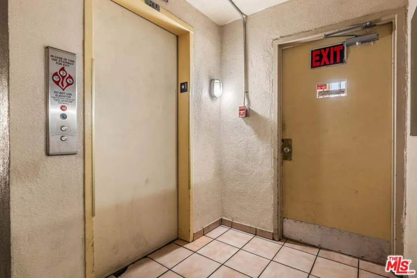 210 S La Fayette Park Place #314 photo 20