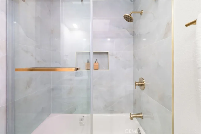 16435 Harbour Lane #13 photo 23