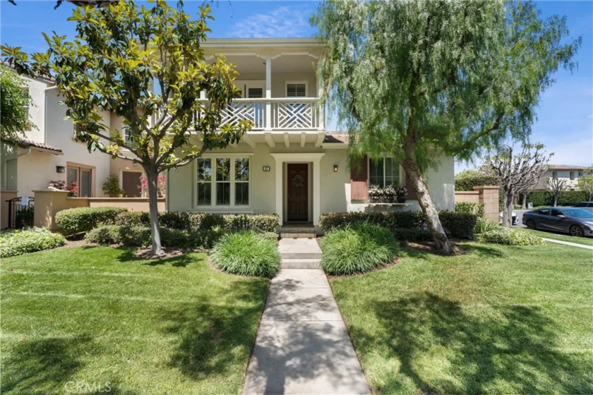 47 Robinson Drive photo 1