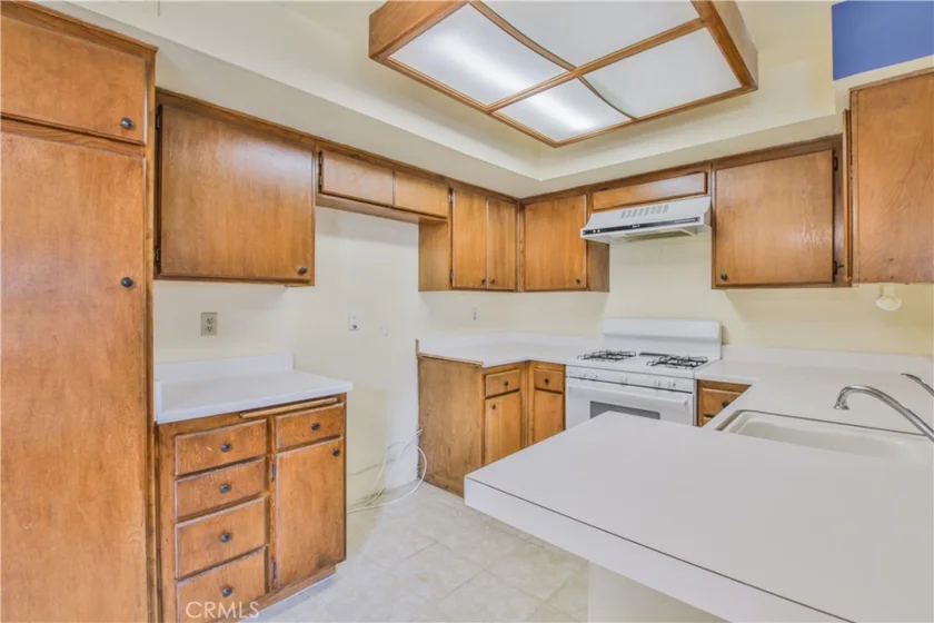 7720 Riverdale #G photo 9