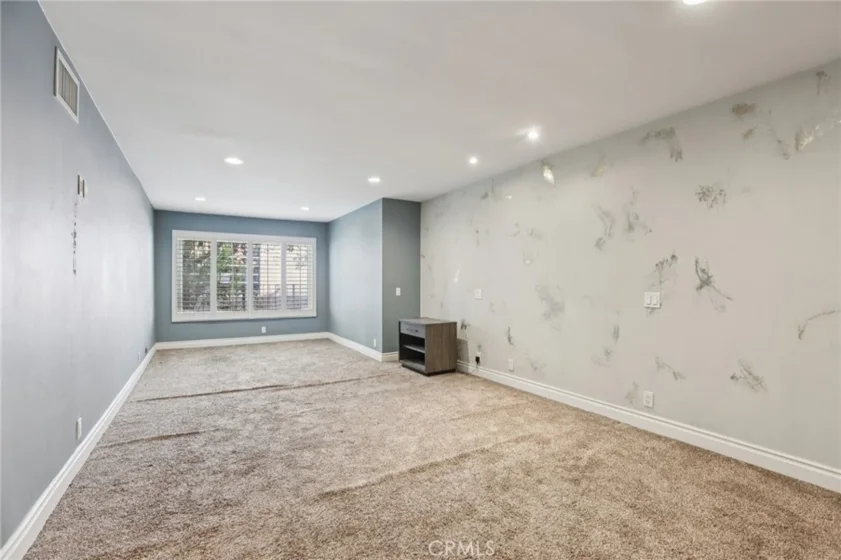 1121 N Olive Drive #211 photo 14