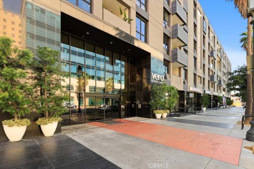 1234 Wilshire Boulevard #302 photo 1