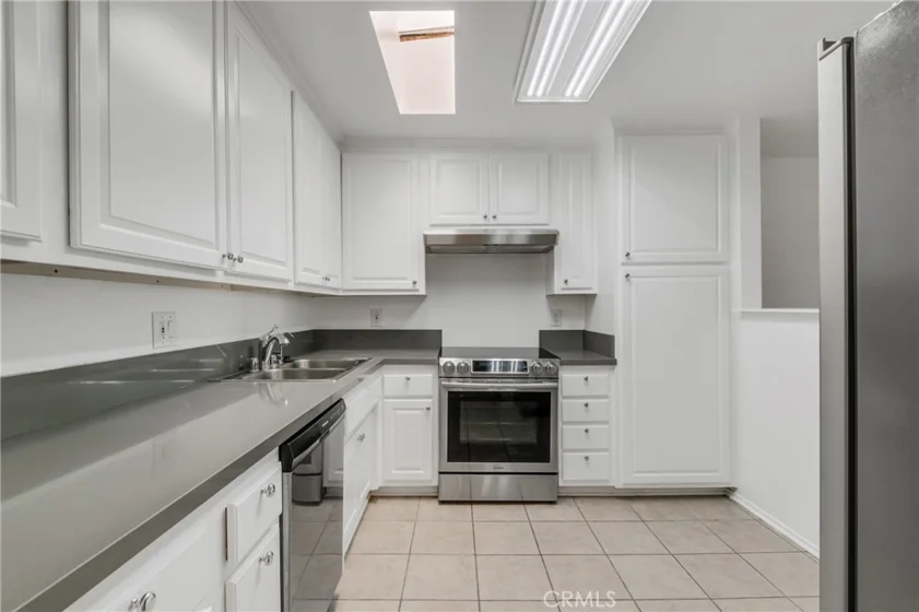 65 N Allen Avenue #305 photo 6
