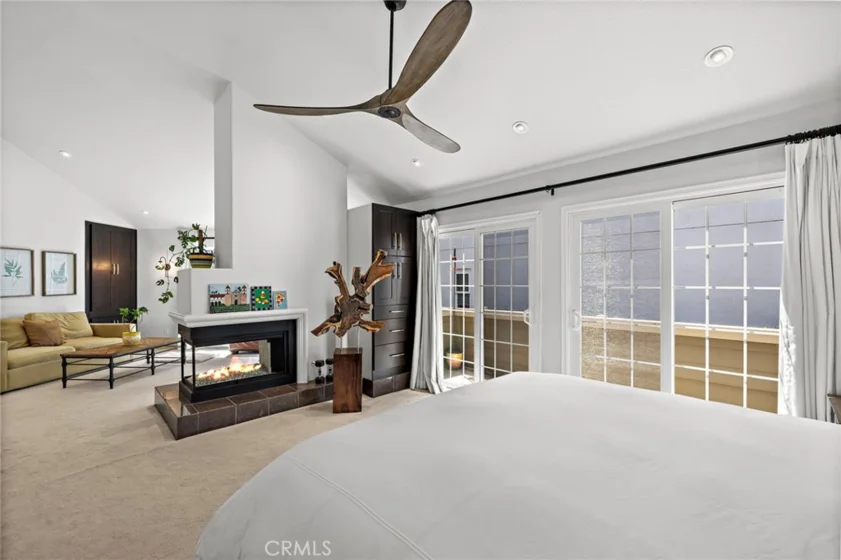 24535 Santa Clara photo 20