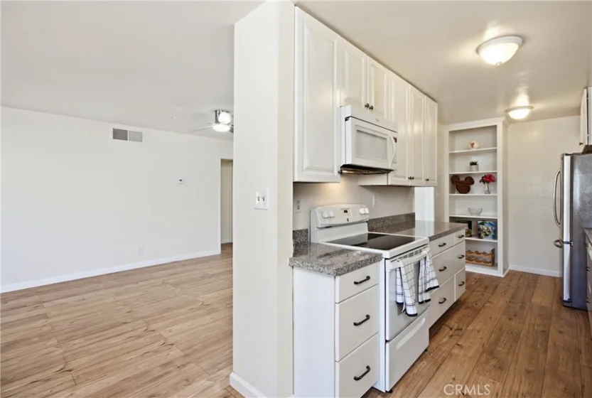 2386 E Del Mar Boulevard #111 photo 8