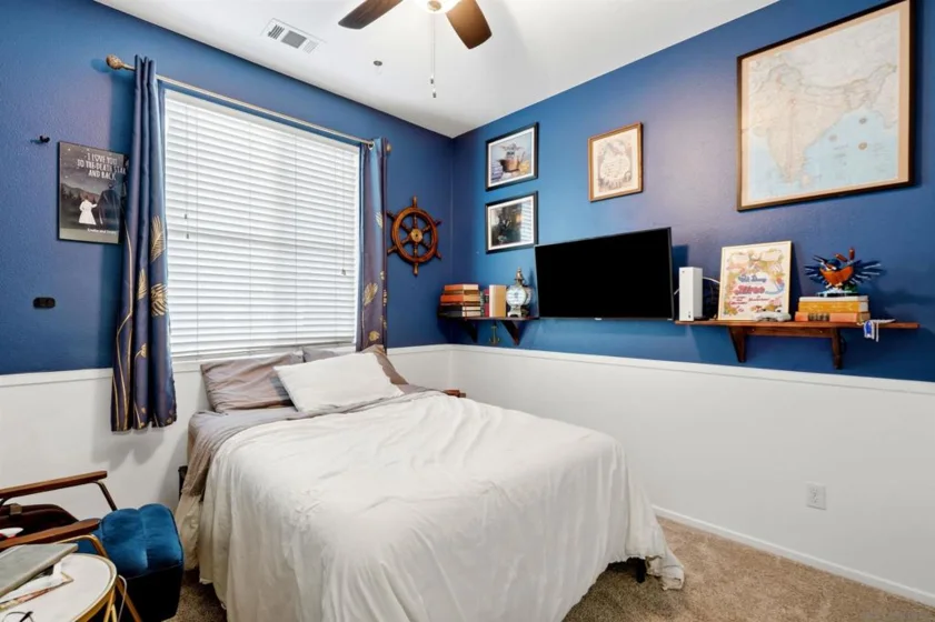 325 Royal Gln #608 photo 23