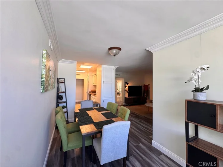 540 Kelton #502 photo 13