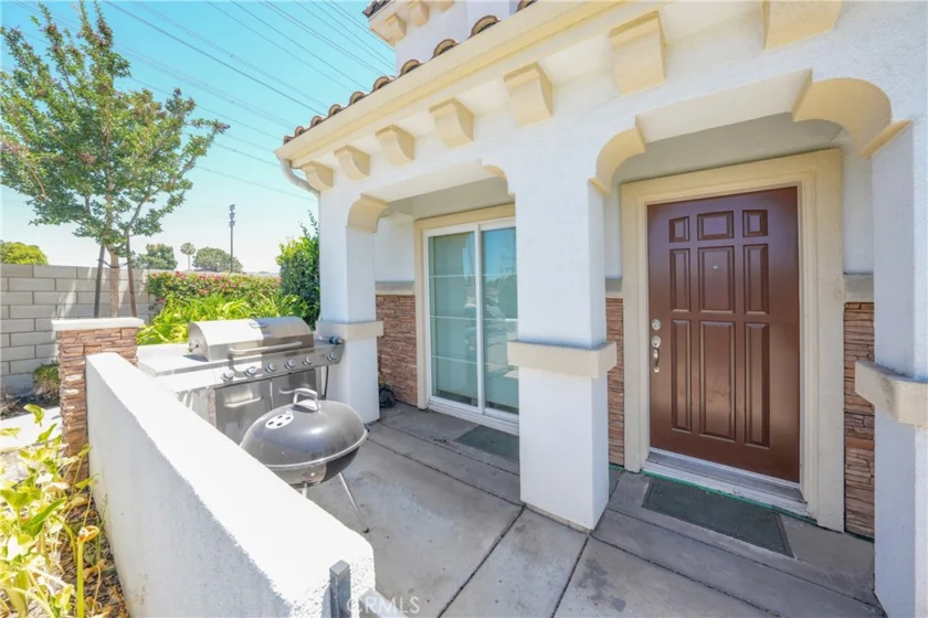 2728 W Ball Road photo 6