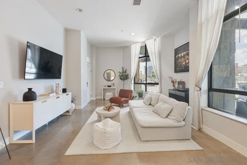 1400 Broadway #1102 photo 6