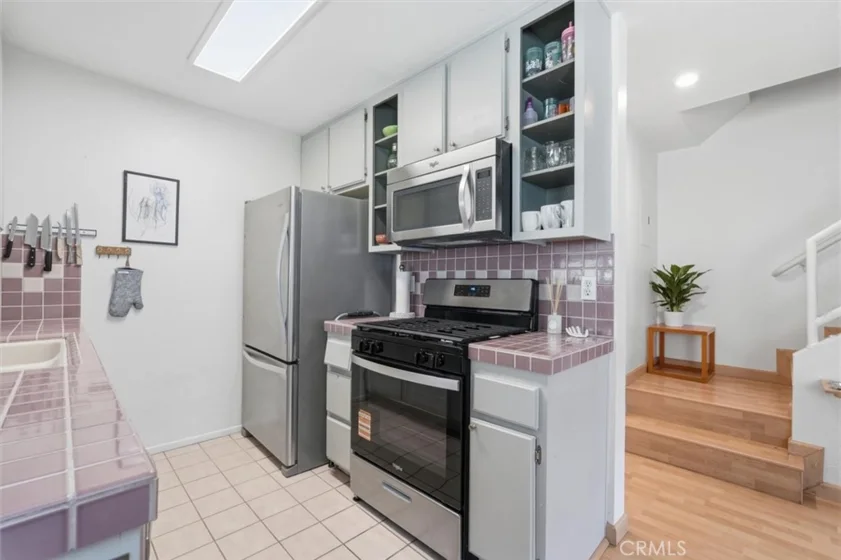 1355 Loma Avenue #310 photo 11